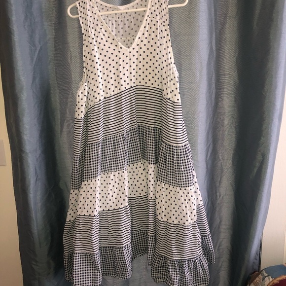 Bishop and young 100% cotton- Black and White Polka Dot Striped Dress - Picture 1 of 8